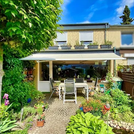 Urban Garden Homestay